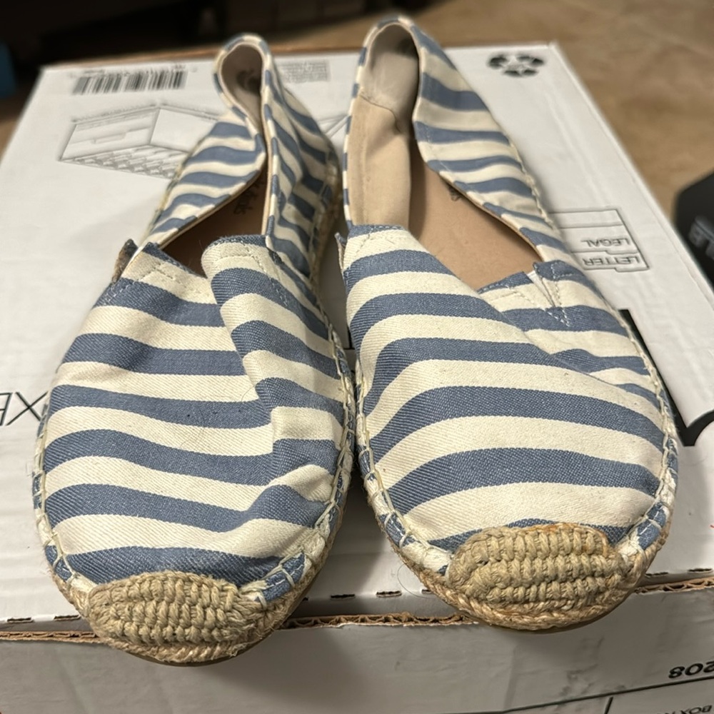 Slip on shoes